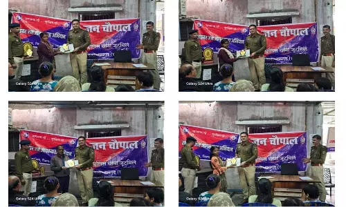 थाना प्रभारी ने शिक्षक, स्वास्थ्यकर्मी, कोटवार और प्रतिभाशाली छात्रों का किया सम्मान