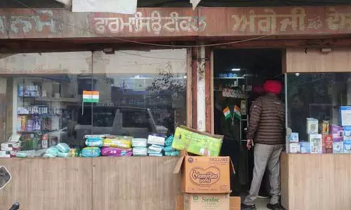 Amritsar: लोहे की रॉड से केमिस्ट ने लूट की कोशिश नाकाम की