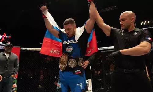 Nemkov और साइबोर्ग बने PFL वर्ल्ड चैंपियन, ल्योन में रचा इतिहास Nemkov और साइबोर्ग बने PFL वर्ल्ड चैंपियन, ल्योन में रचा इतिहास