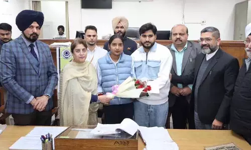 Amritsar: नेशनल लोक अदालत में करीब 30,000 पेंडिंग केस निपटाए गए Amritsar: नेशनल लोक अदालत में करीब 30,000 पेंडिंग केस निपटाए गए