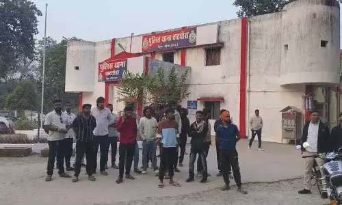 कटघोरा में चंगाई सभा को लेकर विवाद, हिंदू संगठन और ईसाई समुदाय आमने-सामने कटघोरा में चंगाई सभा को लेकर विवाद, हिंदू संगठन और ईसाई समुदाय आमने-सामने