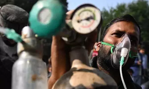 Delhi में स्मॉग के चलते लागू हुई सबसे उच्च स्तर की प्रदूषण नियंत्रण पाबंदियां Delhi में स्मॉग के चलते लागू हुई सबसे उच्च स्तर की प्रदूषण नियंत्रण पाबंदियां