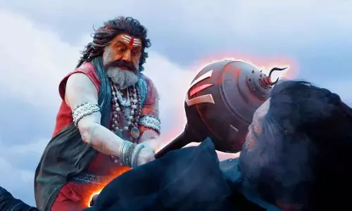 धुरंधर को 65 साल के अभिनेता की Film ने दी टक्कर, रविवार को कमाई में दिखा असर धुरंधर को 65 साल के अभिनेता की Film ने दी टक्कर, रविवार को कमाई में दिखा असर