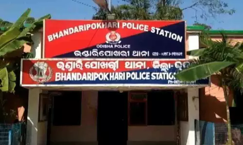 दिल्ली पुलिस ने भद्रक में फर्जी सिम रैकेट का भंडाफोड़ किया, 2 गिरफ्तार दिल्ली पुलिस ने भद्रक में फर्जी सिम रैकेट का भंडाफोड़ किया, 2 गिरफ्तार