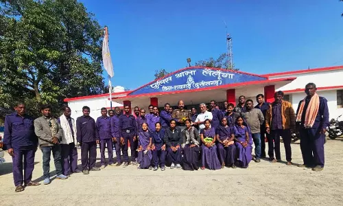 थाना लैलूंगा में ग्राम कोटवारों की बैठक, शिक्षक-छात्र और स्वास्थ्यकर्मी सम्मानित थाना लैलूंगा में ग्राम कोटवारों की बैठक, शिक्षक-छात्र और स्वास्थ्यकर्मी सम्मानित