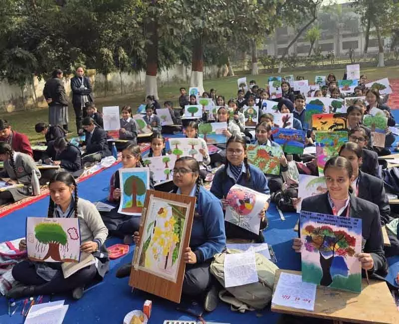 अंबाला के 112 छात्रों ने राष्ट्रीय पेंटिंग प्रतियोगिता में भाग लिया। अंबाला के 112 छात्रों ने राष्ट्रीय पेंटिंग प्रतियोगिता में भाग लिया।