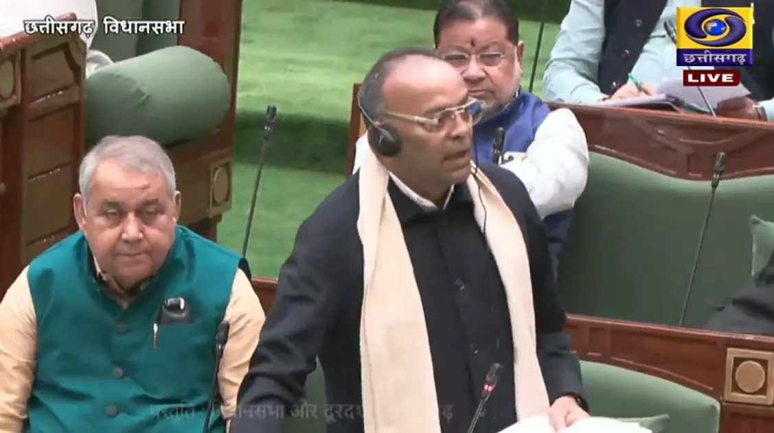 अजय चंद्राकर से नाराज हुए स्वास्थ्य मंत्री, जानिए क्या कह दिया शीतकालीन सत्र के दौरान? अजय चंद्राकर से नाराज हुए स्वास्थ्य मंत्री, जानिए क्या कह दिया शीतकालीन सत्र के दौरान?