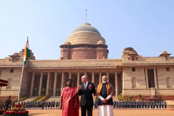 The Third Eye: पुतिन की भारत यात्रा से भू-राजनीतिक संतुलन बढ़ेगा The Third Eye: पुतिन की भारत यात्रा से भू-राजनीतिक संतुलन बढ़ेगा