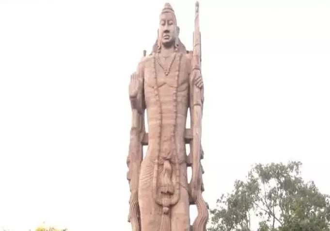 चंदखुरी में एक हफ्ते के भीतर भगवान राम की नई मूर्ति लगेगी, मंत्री ने दी जानकारी चंदखुरी में एक हफ्ते के भीतर भगवान राम की नई मूर्ति लगेगी, मंत्री ने दी जानकारी