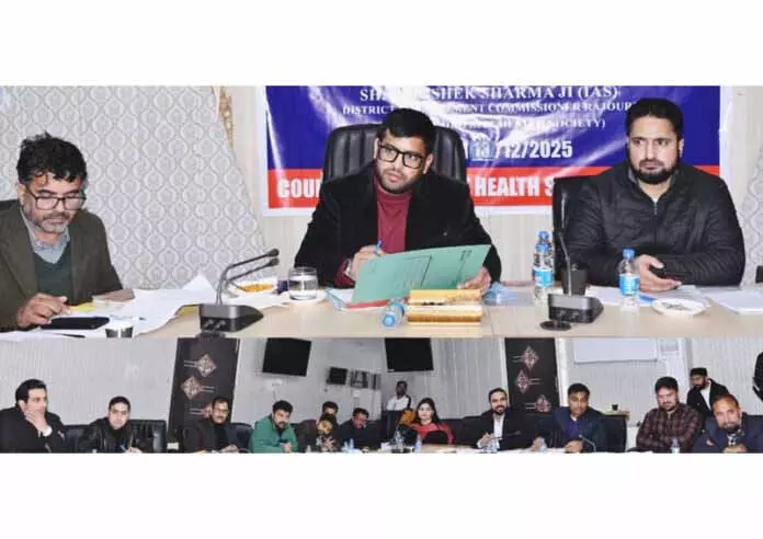 DC Rajouri ने पीएम उज्ज्वला योजना 3.0 के कार्यान्वयन की समीक्षा की DC Rajouri ने पीएम उज्ज्वला योजना 3.0 के कार्यान्वयन की समीक्षा की