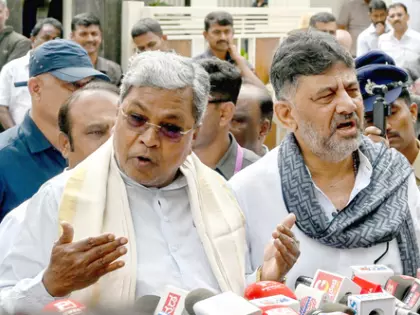 Karnataka कांग्रेस विधायक-कार्यकर्ता आज दिल्ली में करेंगे विरोध प्रदर्शन Karnataka कांग्रेस विधायक-कार्यकर्ता आज दिल्ली में करेंगे विरोध प्रदर्शन