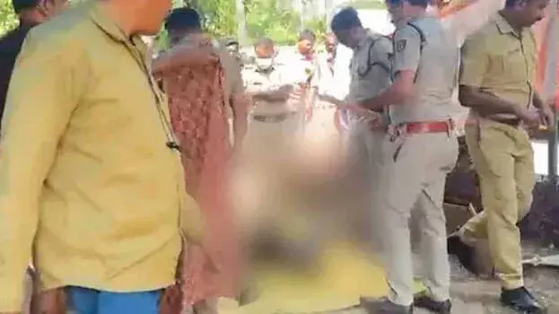 KSRTC ड्राइवर ने बीच रास्ते में बस रोकी और चला गया; बाद में लटका हुआ मृत पाया गया KSRTC ड्राइवर ने बीच रास्ते में बस रोकी और चला गया; बाद में लटका हुआ मृत पाया गया