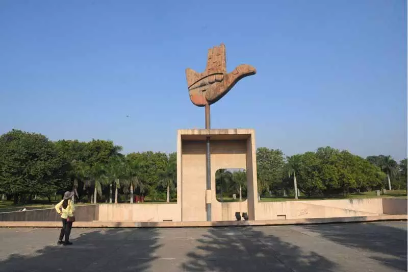 UT ने कर्मचारियों के खिलाफ अनुशासनात्मक जांच के लिए केंद्र की समय-सीमा अपनाई UT ने कर्मचारियों के खिलाफ अनुशासनात्मक जांच के लिए केंद्र की समय-सीमा अपनाई