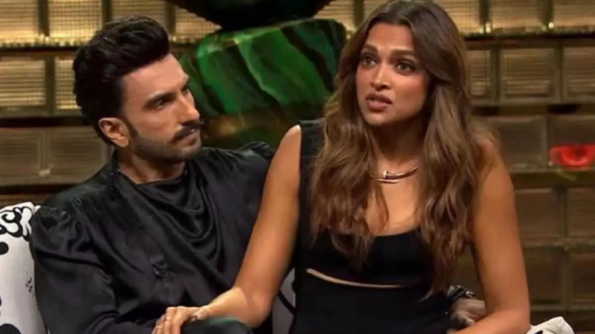 Ranveer Singh ने दीपिका की लंबी शूटिंग पर मज़ाक में कहा- थोड़ी ज्यादा शूटिंग कर लो Ranveer Singh ने दीपिका की लंबी शूटिंग पर मज़ाक में कहा- थोड़ी ज्यादा शूटिंग कर लो