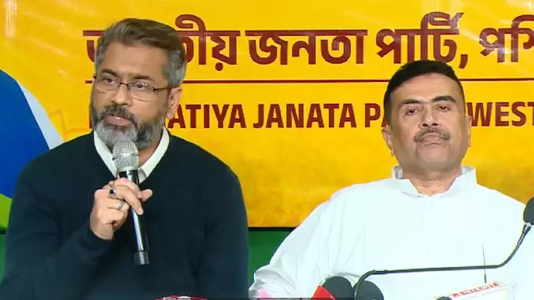 शुभेंदु ने युवा भारती मामले में कोर्ट की निगरानी में जांच की मांग की, दावा किया कि FIR मंत्रियों को बचा रही शुभेंदु ने युवा भारती मामले में कोर्ट की निगरानी में जांच की मांग की, दावा किया कि FIR मंत्रियों को बचा रही