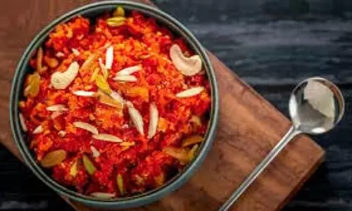Recipe:बिना गुड़, चीनी, मिश्री के इस तरह बनाएं गाजर का स्वादिष्ट हलवा Recipe:बिना गुड़, चीनी, मिश्री के इस तरह बनाएं गाजर का स्वादिष्ट हलवा