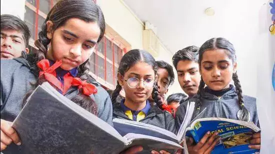 Chandigarh : प्राइवेट स्कूलों ने EWS एडमिशन के लिए मजबूर किए जाने का विरोध किया