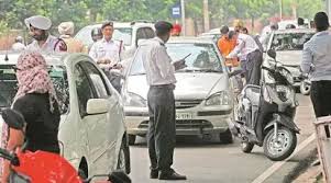 Chandigarh : सड़क सुरक्षा इंफ्रास्ट्रक्चर तो है, लेकिन जानलेवा हादसों पर कोई रोक नहीं