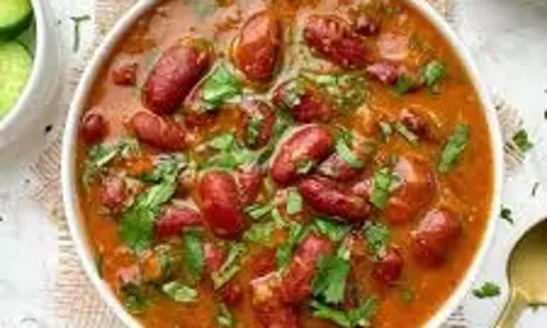 Delhi Style Rajma Recipe: घर पर बनाएं ढाबा-स्टाइल दिल्ली राजमा Delhi Style Rajma Recipe: घर पर बनाएं ढाबा-स्टाइल दिल्ली राजमा