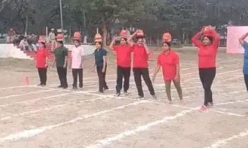 मटका दौड़, SECL अधिकारियों की पत्नियों ने लिया हिस्सा