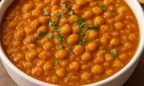 Masoor Dal Chhola Recipe: मसूर दाल से बनाइए स्वादिष्ट छोले Masoor Dal Chhola Recipe: मसूर दाल से बनाइए स्वादिष्ट छोले