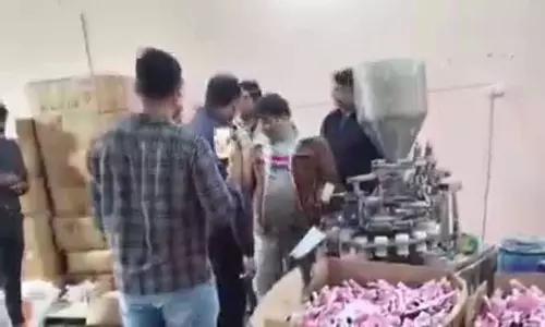 Ghaziabad में नकली दवा बनाने वाली यूनिट का भंडाफोड़, दो गिरफ्तार