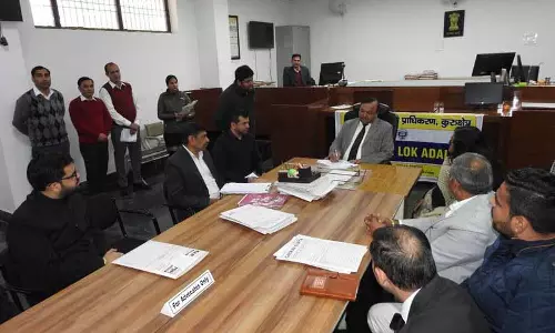 Kurukshetra में राष्ट्रीय लोक अदालत में 10 हज़ार से ज़्यादा मामलों का निपटारा हुआ Kurukshetra में राष्ट्रीय लोक अदालत में 10 हज़ार से ज़्यादा मामलों का निपटारा हुआ