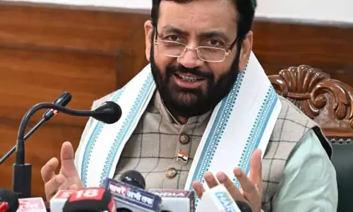 CM Nayab Saini ने कबड्डी स्वर्ण पदक विजेताओं को सम्मानित किया CM Nayab Saini ने कबड्डी स्वर्ण पदक विजेताओं को सम्मानित किया