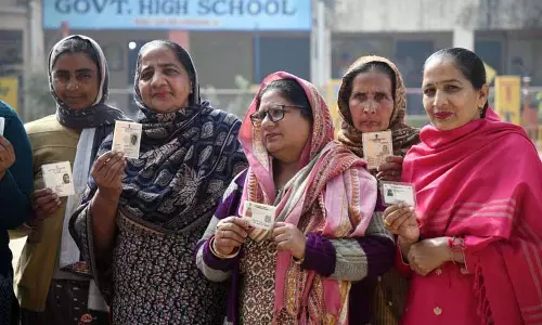 Ludhiana में जिला परिषद और ब्लॉक समिति चुनाव में 46.6 प्रतिशत वोटिंग हुई Ludhiana में जिला परिषद और ब्लॉक समिति चुनाव में 46.6 प्रतिशत वोटिंग हुई