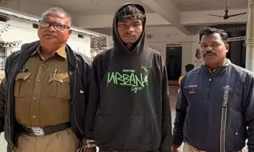 घर के सामने से गायब हुई किशोरी के साथ रेप, भगा ले जाने वाला अरेस्ट