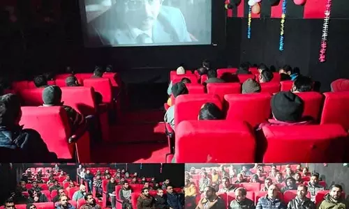 Dhurandhar ने कश्मीर के शोपियां और पुलवामा में हाउसफुल शो का रिकॉर्ड बनाया