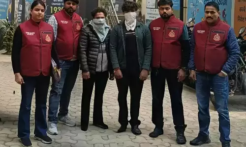 New Delhi: साइबर-हवाला गिरोह की गतिविधियों पर अंकुश New Delhi: साइबर-हवाला गिरोह की गतिविधियों पर अंकुश