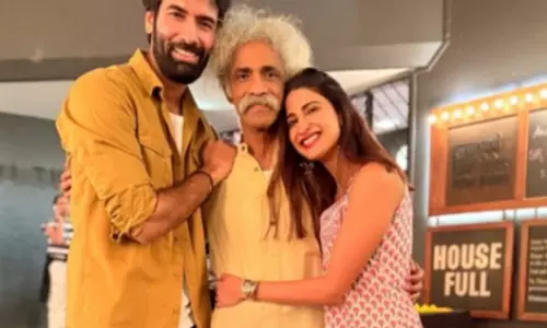 Ahana Kumra ने सर सर सरला के 14 साल पूरे होने का जश्न मनाया