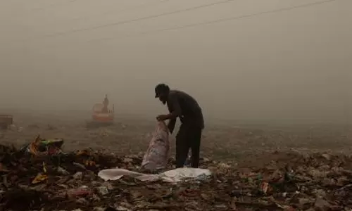 Pakistan: मलिर नदी के किनारे कूड़े के ढेर से कराची के लोग परेशान
