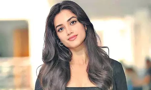 Bhagyashri Borse ने अपना रास्ता बदला, नए प्रोजेक्ट की डिटेल्स यहाँ Bhagyashri Borse ने अपना रास्ता बदला, नए प्रोजेक्ट की डिटेल्स यहाँ