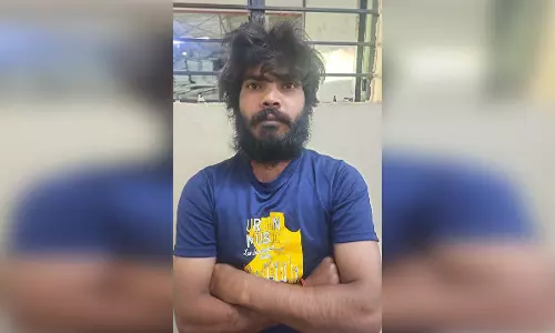 महिलाओं से अभद्रता करने वाले आरोपी गिरफ्तार, पुलिस ने शुरू की जांच महिलाओं से अभद्रता करने वाले आरोपी गिरफ्तार, पुलिस ने शुरू की जांच