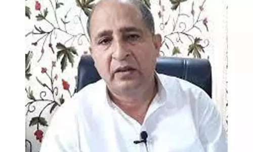 JAMMU: शाहीन ने पर्यटन इंफ्रास्ट्रक्चर की खराब हालत की आलोचना की JAMMU: शाहीन ने पर्यटन इंफ्रास्ट्रक्चर की खराब हालत की आलोचना की