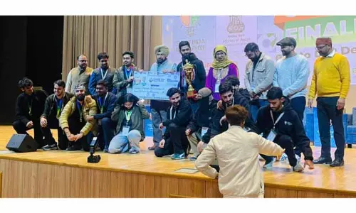 IUST के छात्रों ने स्मार्ट इंडिया हैकाथॉन 2025 में नेशनल अवॉर्ड जीता IUST के छात्रों ने स्मार्ट इंडिया हैकाथॉन 2025 में नेशनल अवॉर्ड जीता