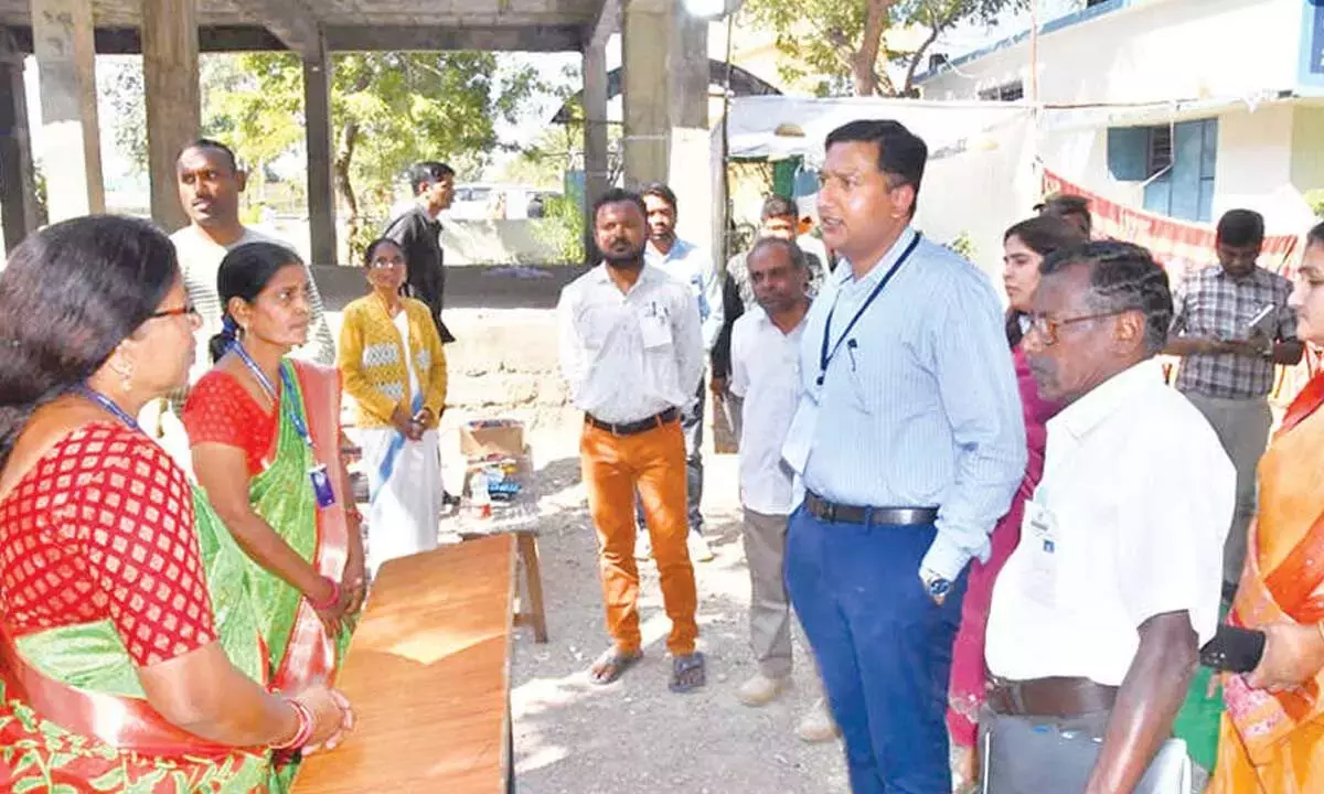 Telangana: कदिकी गांववालों ने किया चुनाव का बहिष्कार