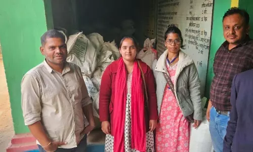 खाद्य विभाग ने कांदुरपाली से 60 क्विंटल अवैध धान किया जब्त खाद्य विभाग ने कांदुरपाली से 60 क्विंटल अवैध धान किया जब्त