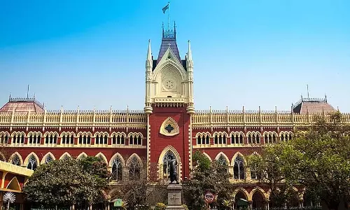 High Court ने नशे में गाड़ी चलाने वाले ड्राइवर की मौत के वारिसों को मुआवज़े पर फैसला सुनाया High Court ने नशे में गाड़ी चलाने वाले ड्राइवर की मौत के वारिसों को मुआवज़े पर फैसला सुनाया
