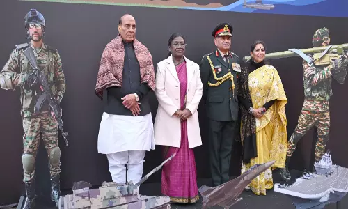 President मुर्मू ने 1971 के युद्ध में भारत की विजय के उपलक्ष्य में आयोजित विजय दिवस एट होम में भाग लिया