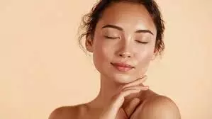 Skin Care tips: इन 3 तरह के उबटन जो निखार देंगे चेहरे के साथ हाथ-पैरों की त्वचा Skin Care tips: इन 3 तरह के उबटन जो निखार देंगे चेहरे के साथ हाथ-पैरों की त्वचा