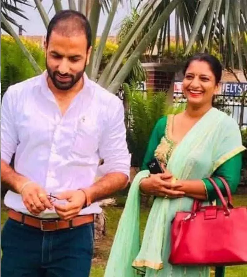 शिक्षक दंपति के लिए चुनावी ड्यूटी जानलेवा साबित हुई, GTU ने मोगा प्रशासन को दोषी ठहराया शिक्षक दंपति के लिए चुनावी ड्यूटी जानलेवा साबित हुई, GTU ने मोगा प्रशासन को दोषी ठहराया