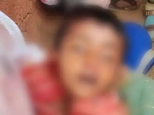 बच्ची को ट्रैक्टर चालक ने रौंदा, मौत बच्ची को ट्रैक्टर चालक ने रौंदा, मौत