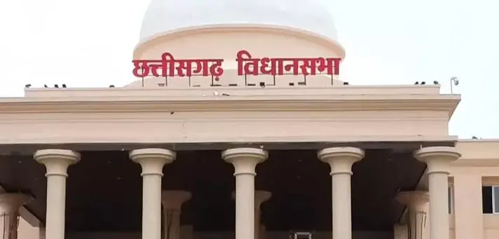 टीएस सिंहदेव भी पहुंचे थे नए विधानसभा भवन टीएस सिंहदेव भी पहुंचे थे नए विधानसभा भवन