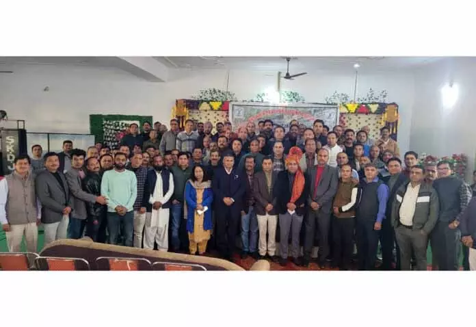 JKTJAC ने शिक्षकों का सम्मेलन आयोजित किया JKTJAC ने शिक्षकों का सम्मेलन आयोजित किया
