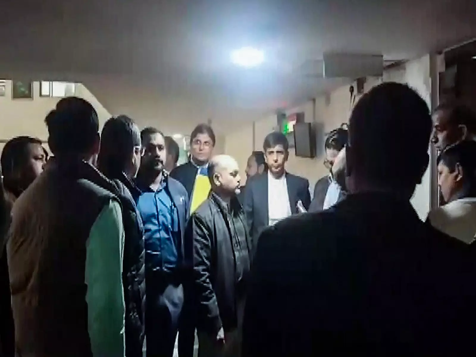 अल फलाह ग्रुप चेयरमैन की हिरासत बढ़ाई गई अल फलाह ग्रुप चेयरमैन की हिरासत बढ़ाई गई