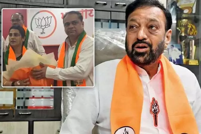 Vinod Ghosalkar: मैं बेटे का कान पकड़ सकता हूँ, लेकिन बहू का नहीं Vinod Ghosalkar: मैं बेटे का कान पकड़ सकता हूँ, लेकिन बहू का नहीं