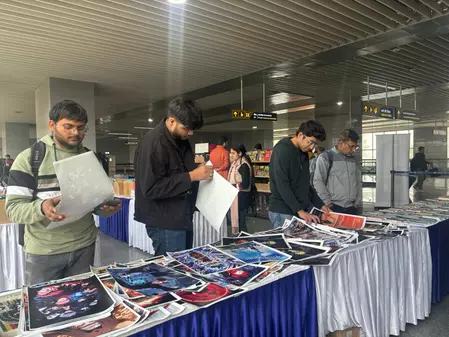 आनंद विहार नमो भारत स्टेशन बना किताब प्रेमियों का नया केंद्र आनंद विहार नमो भारत स्टेशन बना किताब प्रेमियों का नया केंद्र